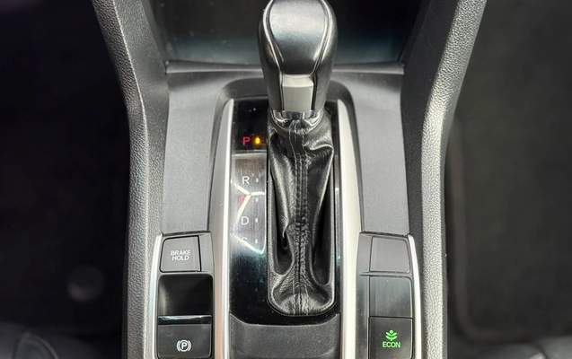 imagem-https://www.socarrao.com.br/sc-vehicle-images-prod/3620414/1788459593251-003_99c61b161764811c978dade6c6b9bf7b.jpeg