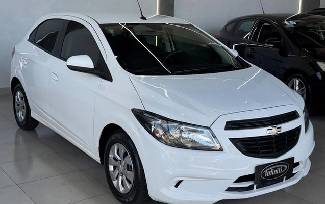 imagem-https://www.socarrao.com.br/sc-vehicle-images-prod/3620420/1788465685104-8420768_2_B_4c77f6f809.jpeg