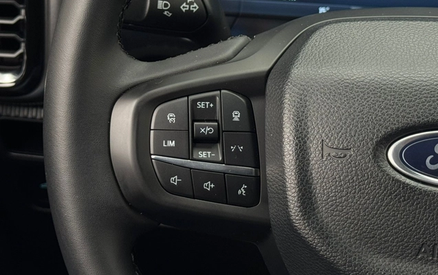imagem-https://www.socarrao.com.br/sc-vehicle-images-prod/3620557/1788459868050-11_120217.jpg