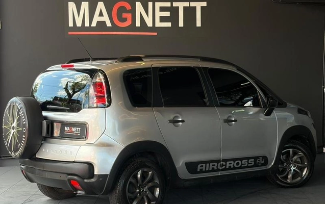 imagem-https://www.socarrao.com.br/sc-vehicle-images-prod/3620594/1788472458728-8445287_1_B_eff853b7de.jpeg