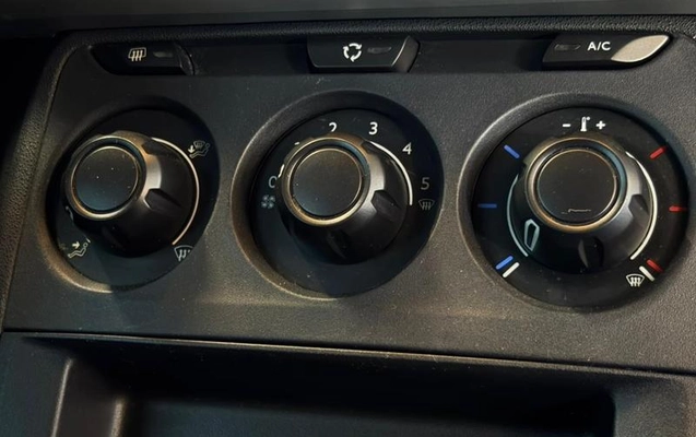imagem-https://www.socarrao.com.br/sc-vehicle-images-prod/3620594/1788472458741-8445287_15_B_7aef97bd92.jpeg