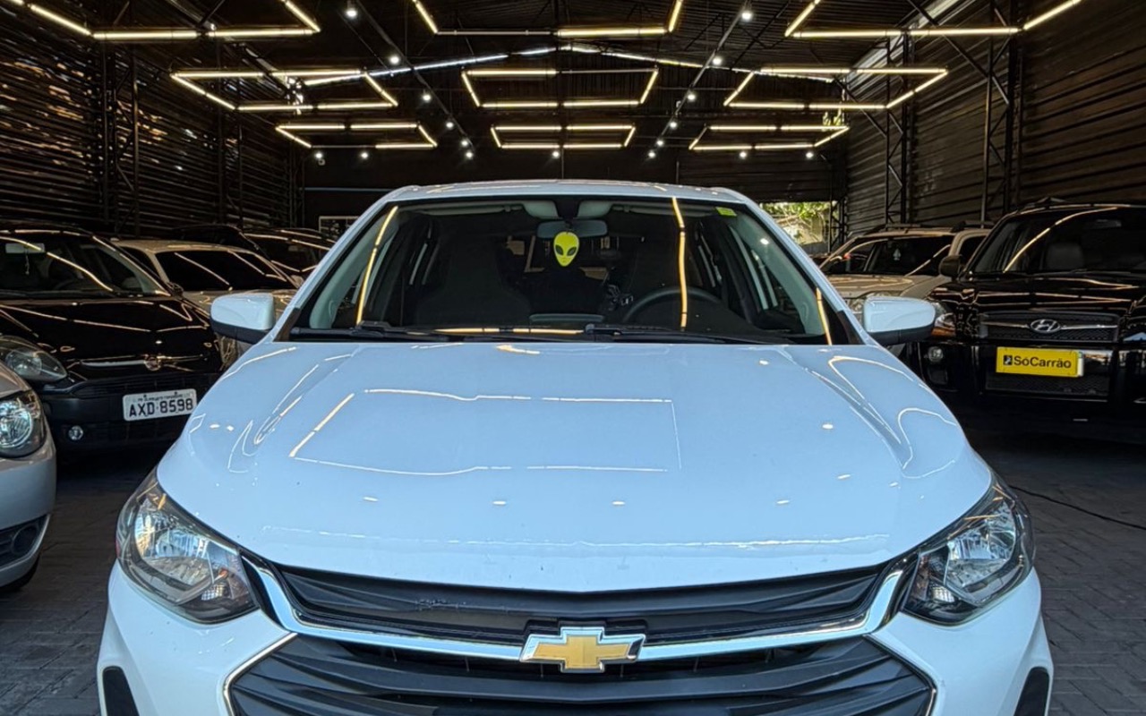 imagem-https://www.socarrao.com.br/sc-vehicle-images-prod/3620627/1788460237503-OGI1NmM3OTYtYjZkMS00MDU0LTgzNDAtNjFiZjJhZjY4NjI1LmpwZWc.jpeg