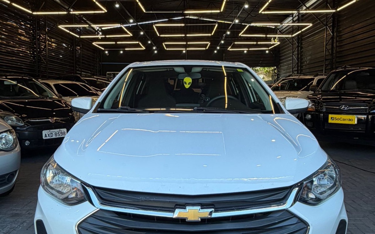 imagem-https://www.socarrao.com.br/sc-vehicle-images-prod/3620627/1788460237641-NTE3OGY5N2UtZWJiYi00ZWQyLWFlZWYtN2QyMmNiZTUxZGZjLmpwZWc.jpeg