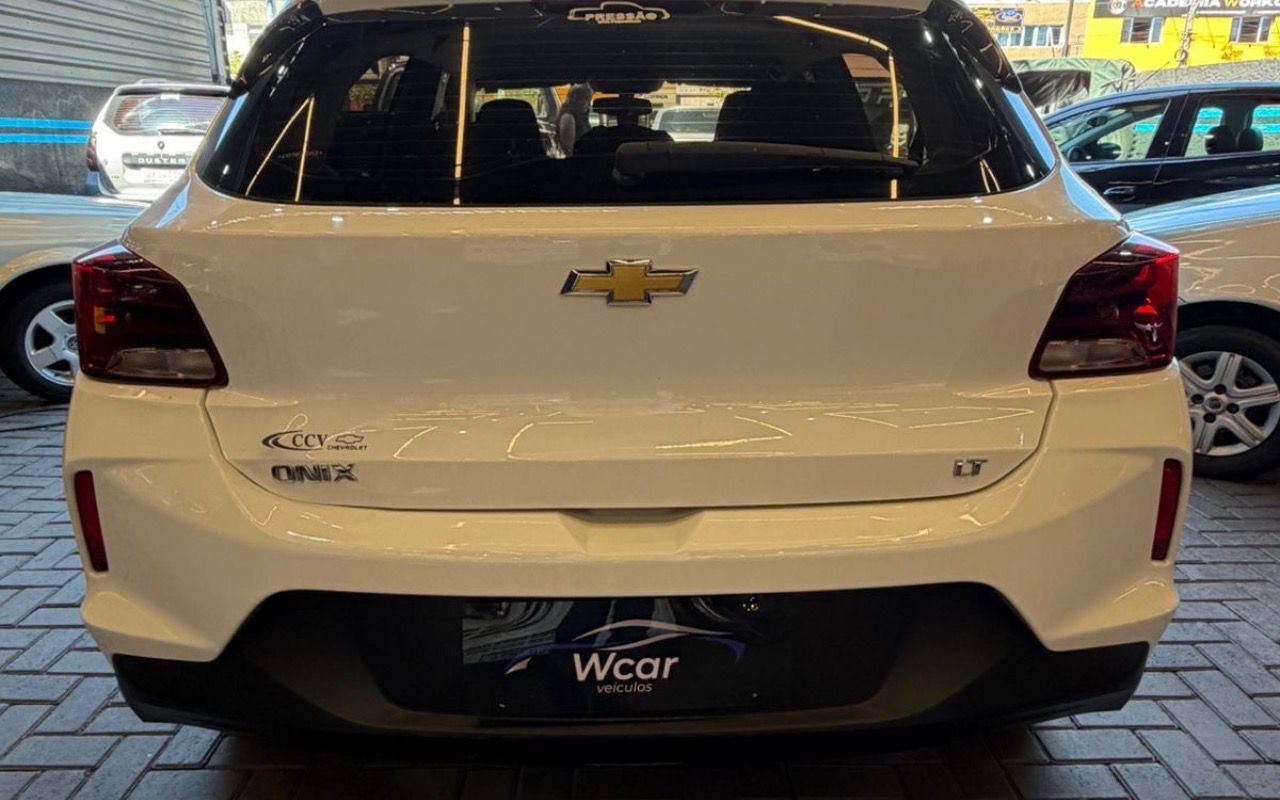 imagem-https://www.socarrao.com.br/sc-vehicle-images-prod/3620627/1788460237877-Zjg0MjM4ZDAtZTI3OS00NjQ4LTk2Y2UtZWU4YTZhY2NmNDg5LmpwZWc.jpeg