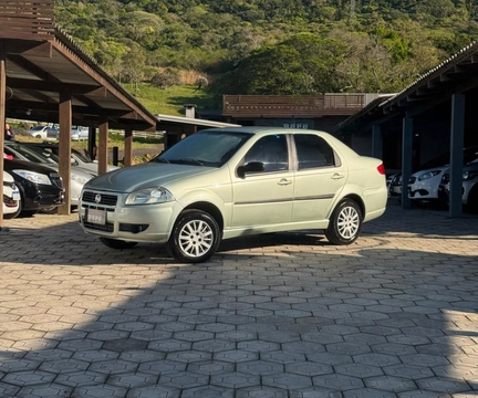 Fiat Siena 2011 Verde — foto 1 de 3
