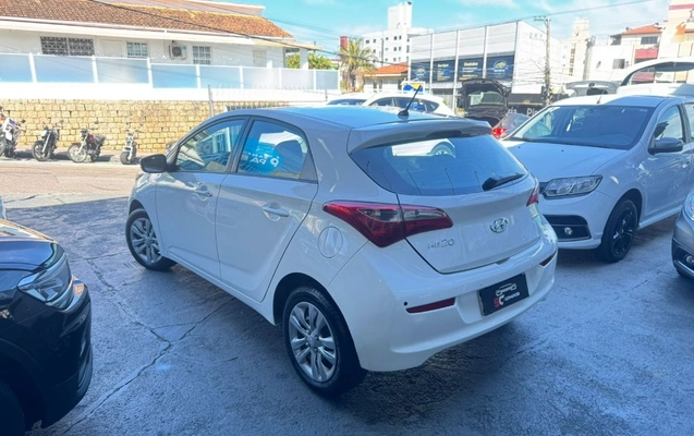 imagem-https://www.socarrao.com.br/sc-vehicle-images-prod/3620816/1789837209771-gb-0336830.jpeg