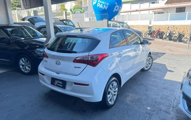 imagem-https://www.socarrao.com.br/sc-vehicle-images-prod/3620816/1789837209829-gb-4ce7bf3.jpeg