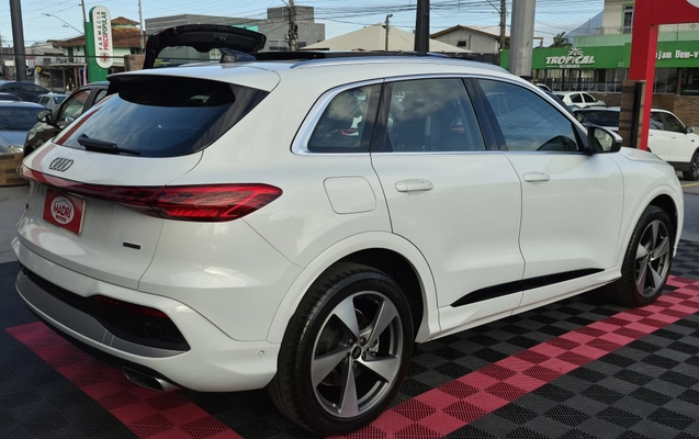 imagem-https://www.socarrao.com.br/sc-vehicle-images-prod/3620895/1788460814679-003_ad9c0da53a46ac78faeb60718fa505d1.jpg
