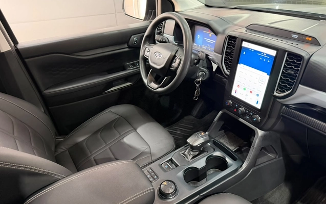 imagem-https://www.socarrao.com.br/sc-vehicle-images-prod/3620980/1789129931505-003_407c9b7424b3c11fe64cf1ec5547af53.jpeg