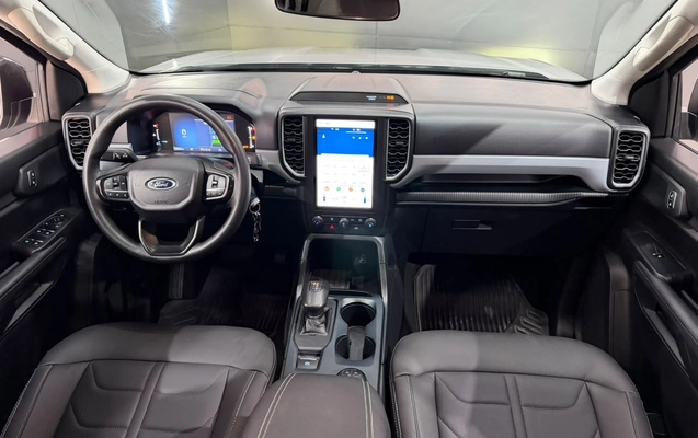 imagem-https://www.socarrao.com.br/sc-vehicle-images-prod/3620980/1789129931508-003_3d65bb1f366cc4ce4413c5663c9f4d57.jpeg