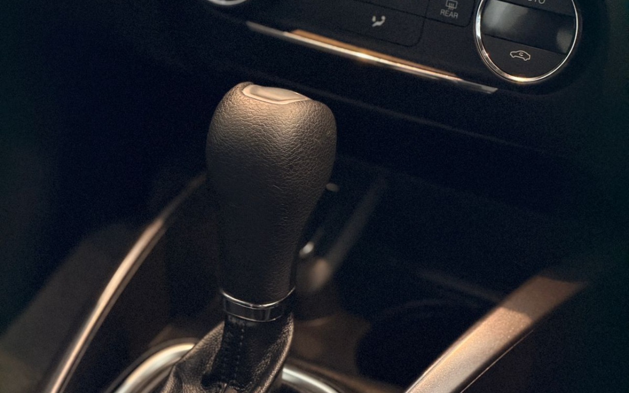 imagem-https://www.socarrao.com.br/sc-vehicle-images-prod/3620988/1788461150190-V2hhdHNBcHAgSW1hZ2UgMjAyNi0wOS0wMyBhdCAxMy4wMi4yNCAoMikuanBlZw.jpeg