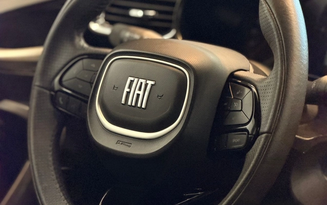 imagem-https://www.socarrao.com.br/sc-vehicle-images-prod/3620988/1788461150845-V2hhdHNBcHAgSW1hZ2UgMjAyNi0wOS0wMyBhdCAxMy4wMi4yNC5qcGVn.jpeg