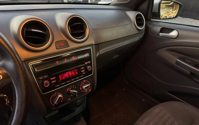 imagem-https://www.socarrao.com.br/sc-vehicle-images-prod/3621303/1788461995667-003_0fe952ffd31fe21dfa3d55165f88214e.jpeg
