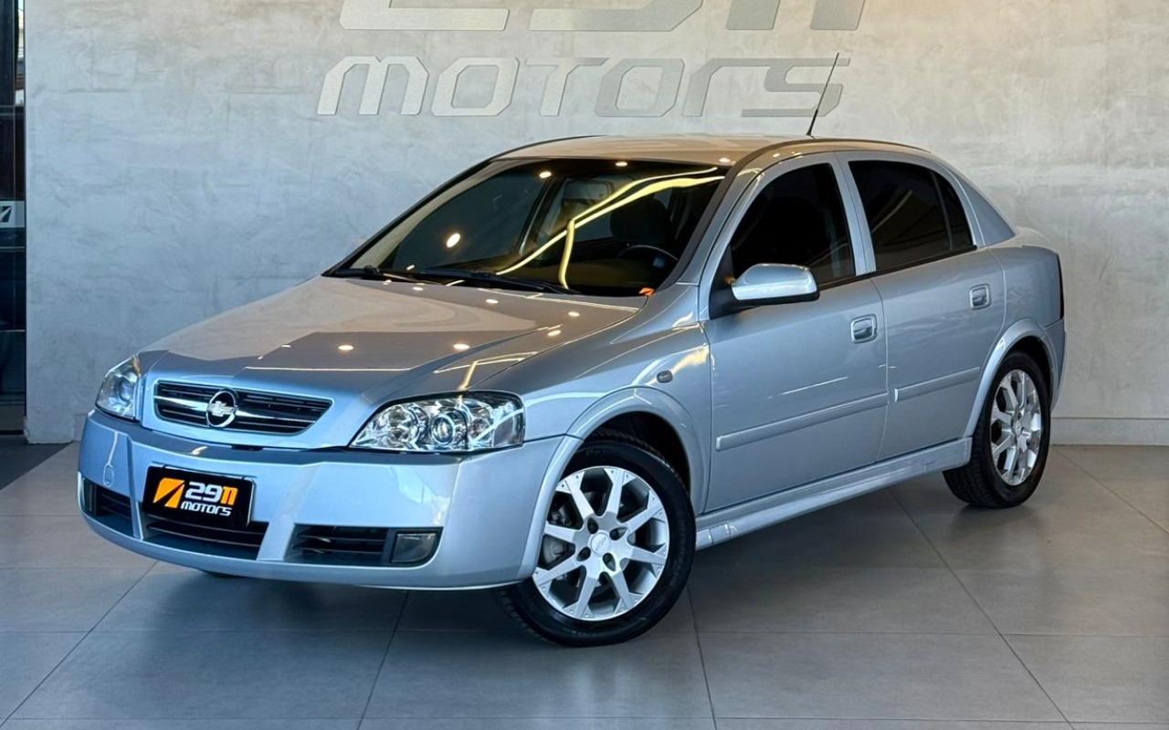 Chevrolet Astra 2010 Cinza — foto 1 de 3