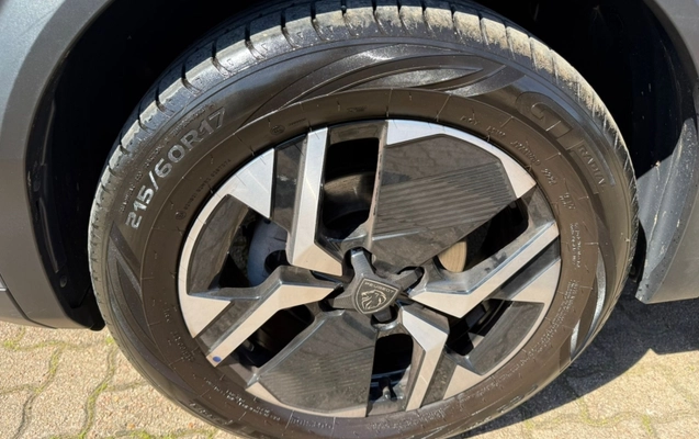 imagem-https://www.socarrao.com.br/sc-vehicle-images-prod/3621551/1788462681613-ykoT4LebWCrALegWNt18F6Td4aOHk91y.jpg