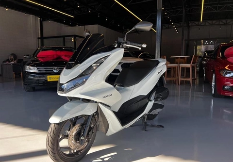 Honda PCX 160 2024 Branco — foto 1 de 3