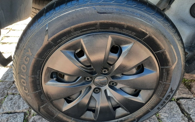 imagem-https://www.socarrao.com.br/sc-vehicle-images-prod/3621643/1788462877927-V2hhdHNBcHAgSW1hZ2UgMjAyNi0wOS0wMyBhdCAxMy40MC4xMSAoMSkuanBlZw.jpeg