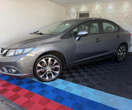 Honda Civic 2016 Cinza — foto 1 de 3