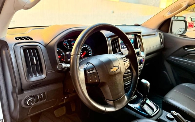 imagem-https://www.socarrao.com.br/sc-vehicle-images-prod/3621723/1791389922404-8448059_12_B_87e98720c9.jpeg