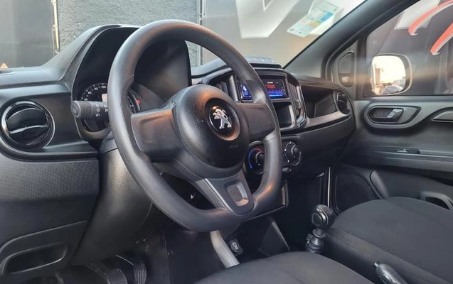 imagem-https://www.socarrao.com.br/sc-vehicle-images-prod/3621730/1788529301607-8448153_8_B_c8e5caa8ba.jpeg