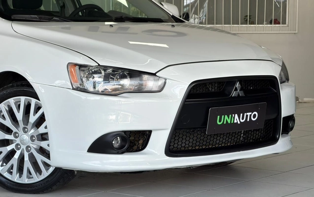 imagem-https://www.socarrao.com.br/sc-vehicle-images-prod/3622050/1788463915906-003_bb273405814cd14627f01fae393ad6e5.jpeg