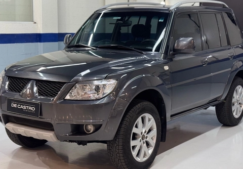 Mitsubishi Pajero TR4 2011 Cinza — foto 1 de 3