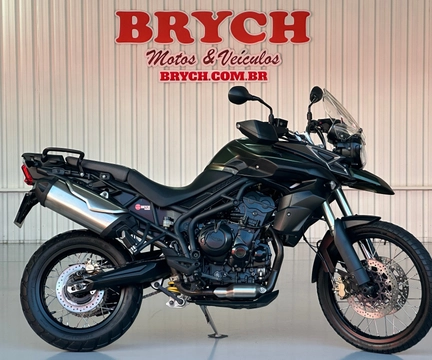 Triumph TIGER 800 XC 2014 Verde — foto 1 de 3