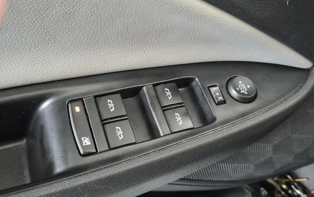 imagem-https://www.socarrao.com.br/sc-vehicle-images-prod/3622138/1788898285449-8433698_17_B_94aa966d53.jpeg