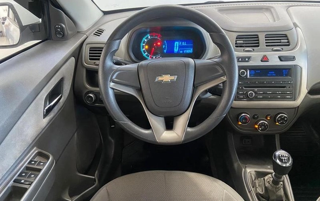 imagem-https://www.socarrao.com.br/sc-vehicle-images-prod/3622176/1789671734683-8447880_15_B_307d259bb3.jpeg