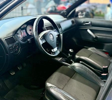 imagem-https://www.socarrao.com.br/sc-vehicle-images-prod/3622323/1788464771911-8440817_10_B_919fcf75ba.jpeg