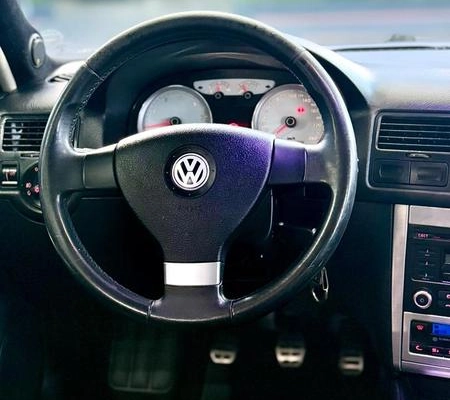 imagem-https://www.socarrao.com.br/sc-vehicle-images-prod/3622323/1788464771917-8440817_13_B_2d34589f4c.jpeg