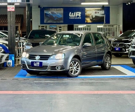 Volkswagen Golf 2012 Cinza — foto 1 de 3