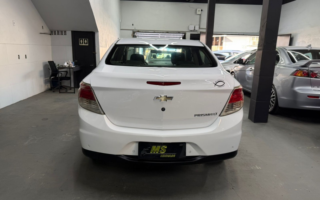imagem-https://www.socarrao.com.br/sc-vehicle-images-prod/3622385/1788465041354-V2hhdHNBcHAgSW1hZ2UgMjAyNi0wOS0wMyBhdCAxNi4yOC4zNy5qcGVn.jpeg