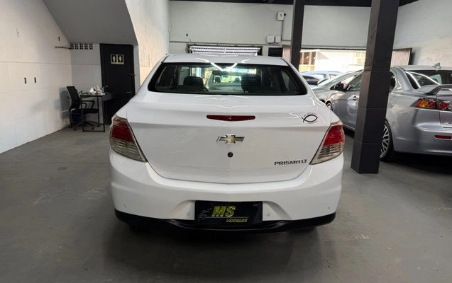 imagem-https://www.socarrao.com.br/sc-vehicle-images-prod/3622385/1788465041354-V2hhdHNBcHAgSW1hZ2UgMjAyNi0wOS0wMyBhdCAxNi4yOC4zNy5qcGVn.jpeg