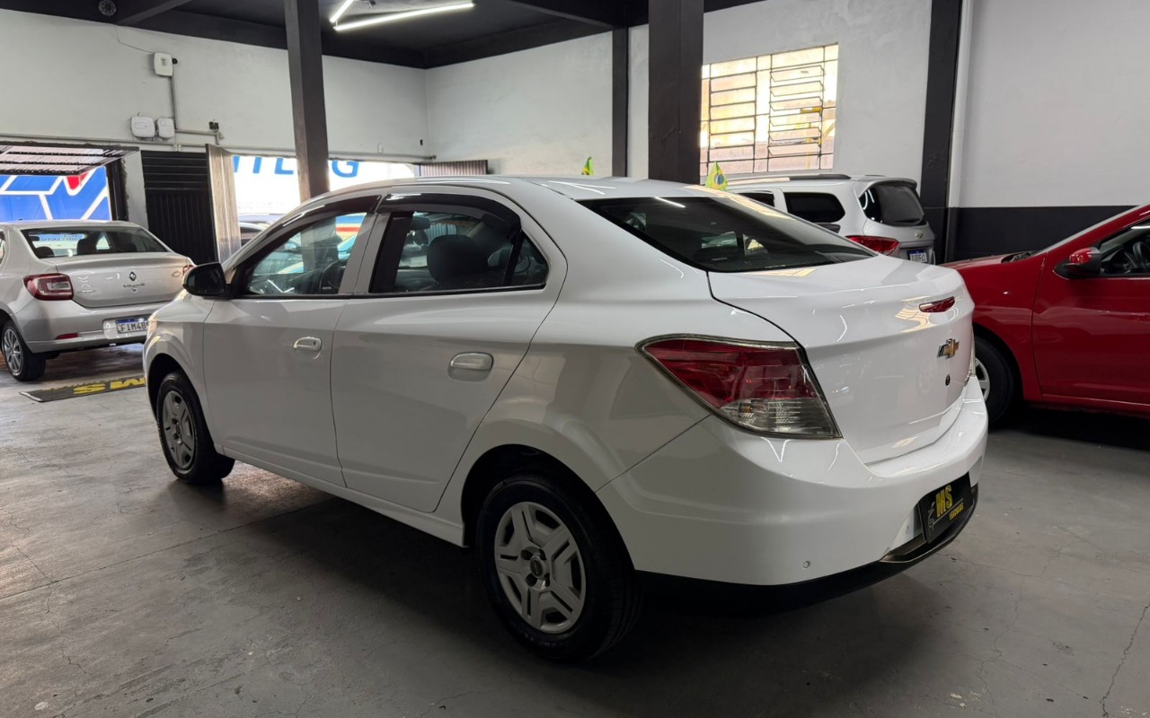 imagem-https://www.socarrao.com.br/sc-vehicle-images-prod/3622385/1788465041413-V2hhdHNBcHAgSW1hZ2UgMjAyNi0wOS0wMyBhdCAxNi4yOC4zOC5qcGVn.jpeg