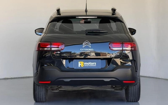 imagem-https://www.socarrao.com.br/sc-vehicle-images-prod/3622455/1788526077633-8447506_3_B_9b66920508.jpeg