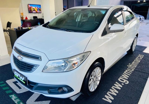 Chevrolet Prisma 2015 Branco — foto 1 de 3