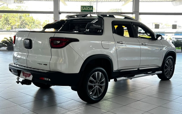 imagem-https://www.socarrao.com.br/sc-vehicle-images-prod/3622472/1788465416435-19_022347.jpg