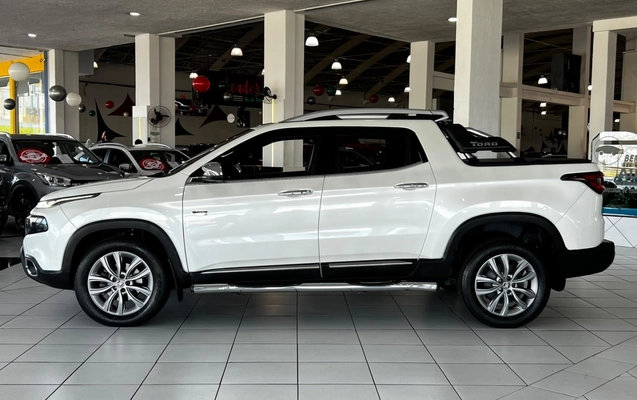 imagem-https://www.socarrao.com.br/sc-vehicle-images-prod/3622472/1788465416440-8_022346.jpg