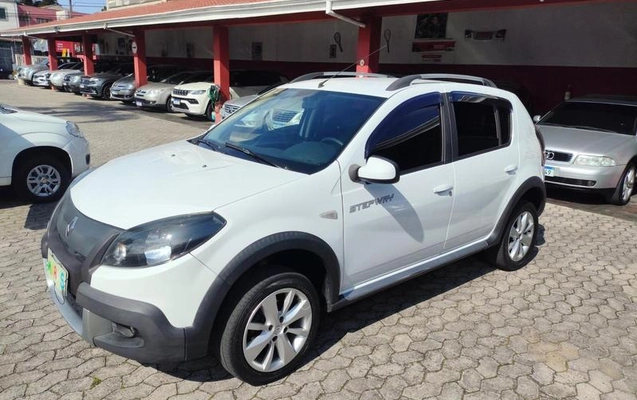 imagem-https://www.socarrao.com.br/sc-vehicle-images-prod/3622792/1789393214986-8448453_12_B_bf0f3a0b5f.jpeg