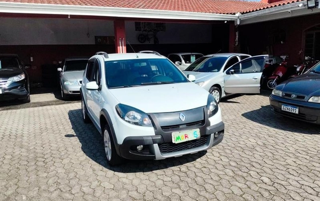 imagem-https://www.socarrao.com.br/sc-vehicle-images-prod/3622792/1789393214999-8448453_9_B_bfc93ae9e0.jpeg