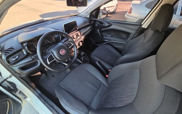 imagem-https://www.socarrao.com.br/sc-vehicle-images-prod/3622817/1788466152495-8TDeH7EnW7Tb7x5DQNCbmYuGmcF1KIzl.jpg