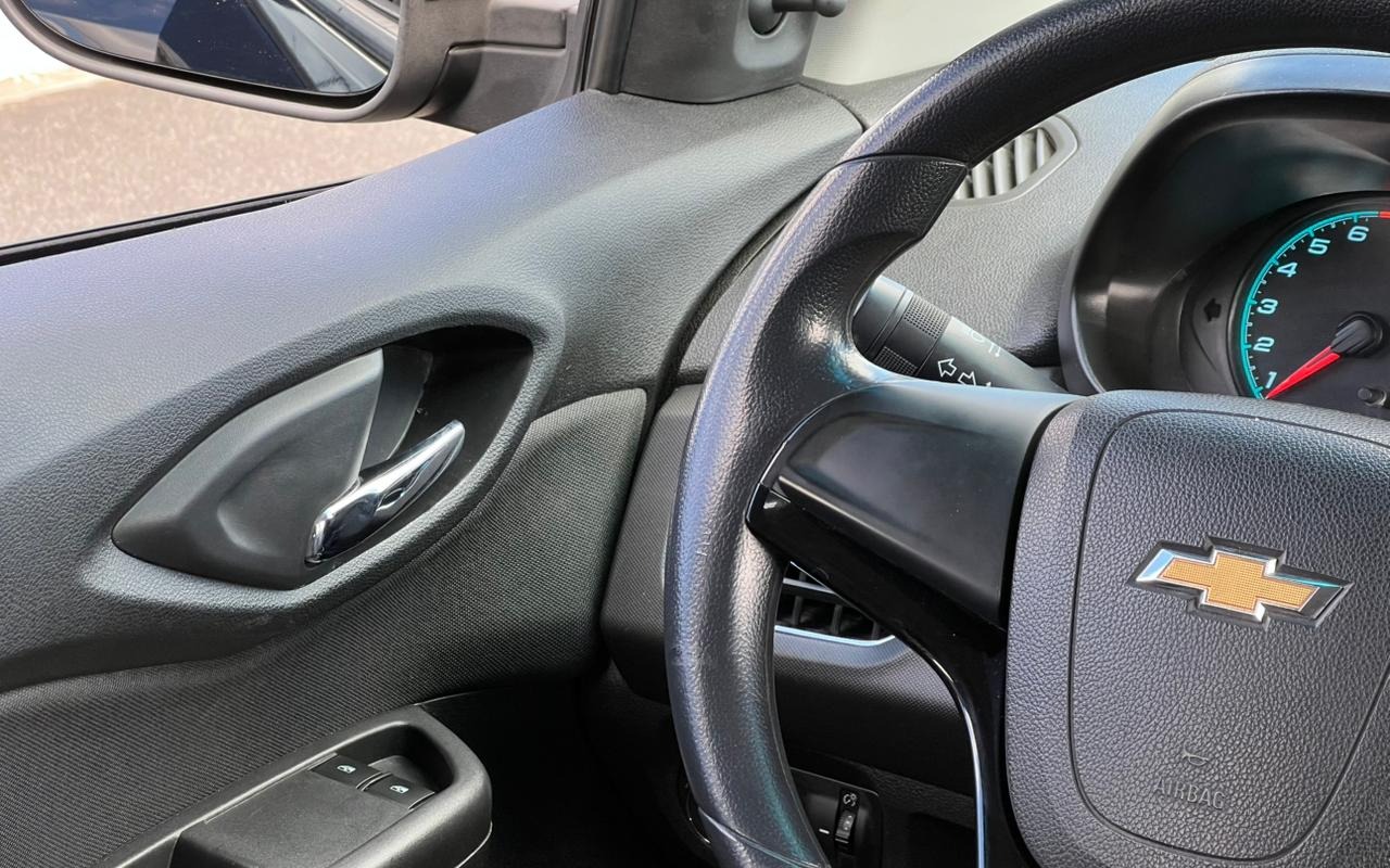 imagem-https://www.socarrao.com.br/sc-vehicle-images-prod/3622857/1788466437667-V2hhdHNBcHAgSW1hZ2UgMjAyNi0wOS0wMiBhdCAxMS4xMy40NSAoMikuanBlZw.jpeg