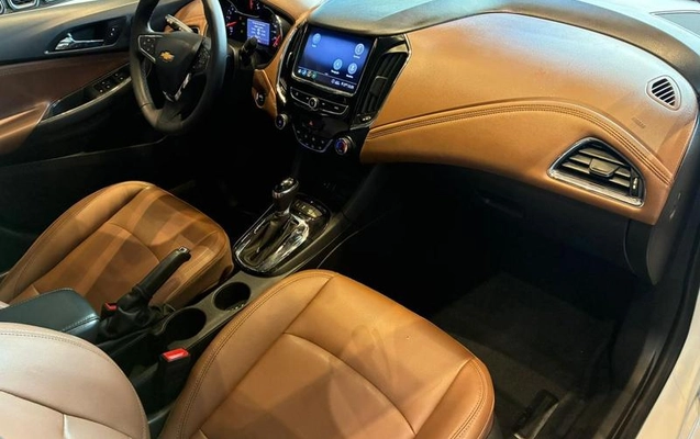 imagem-https://www.socarrao.com.br/sc-vehicle-images-prod/3622869/1788466488195-8448717_6_B_3df615a202.jpeg