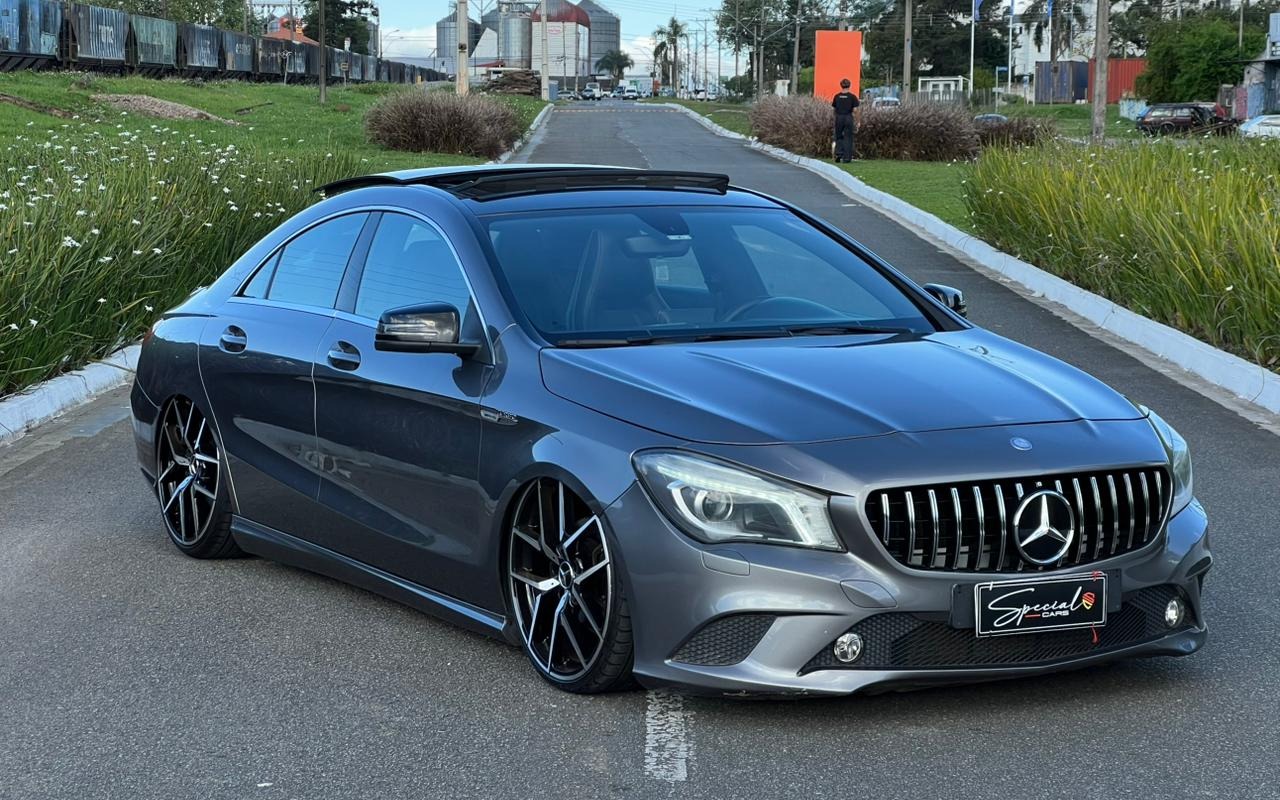 Mercedes-Benz CLA-200 2014 Cinza — foto 1 de 3