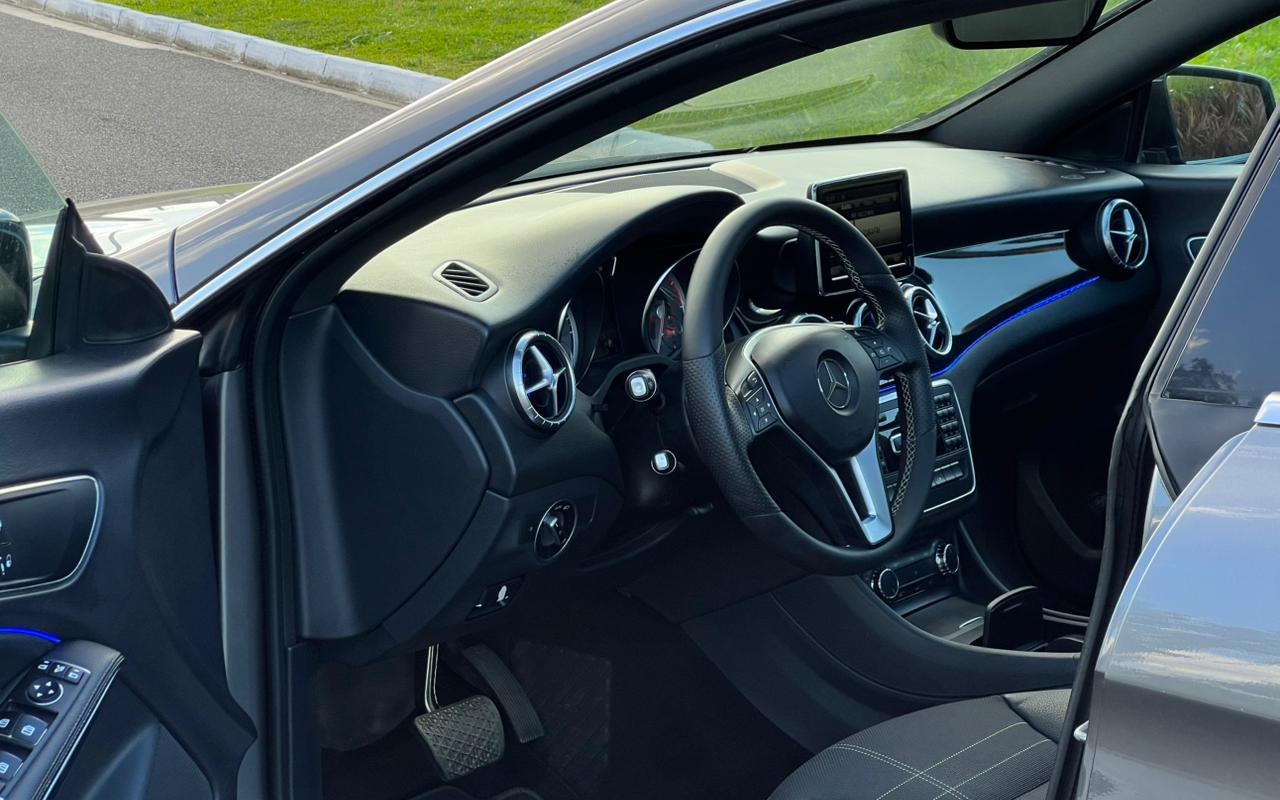 imagem-https://www.socarrao.com.br/sc-vehicle-images-prod/3623108/1788466861209-V2hhdHNBcHAgSW1hZ2UgMjAyNi0wOS0wMiBhdCAxOC4wNi41MiAoMSkuanBlZw.jpeg