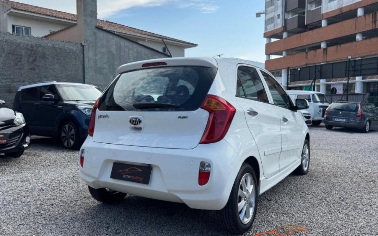 imagem-https://www.socarrao.com.br/sc-vehicle-images-prod/3623115/1788466868659-NC5qcGVn.jpeg