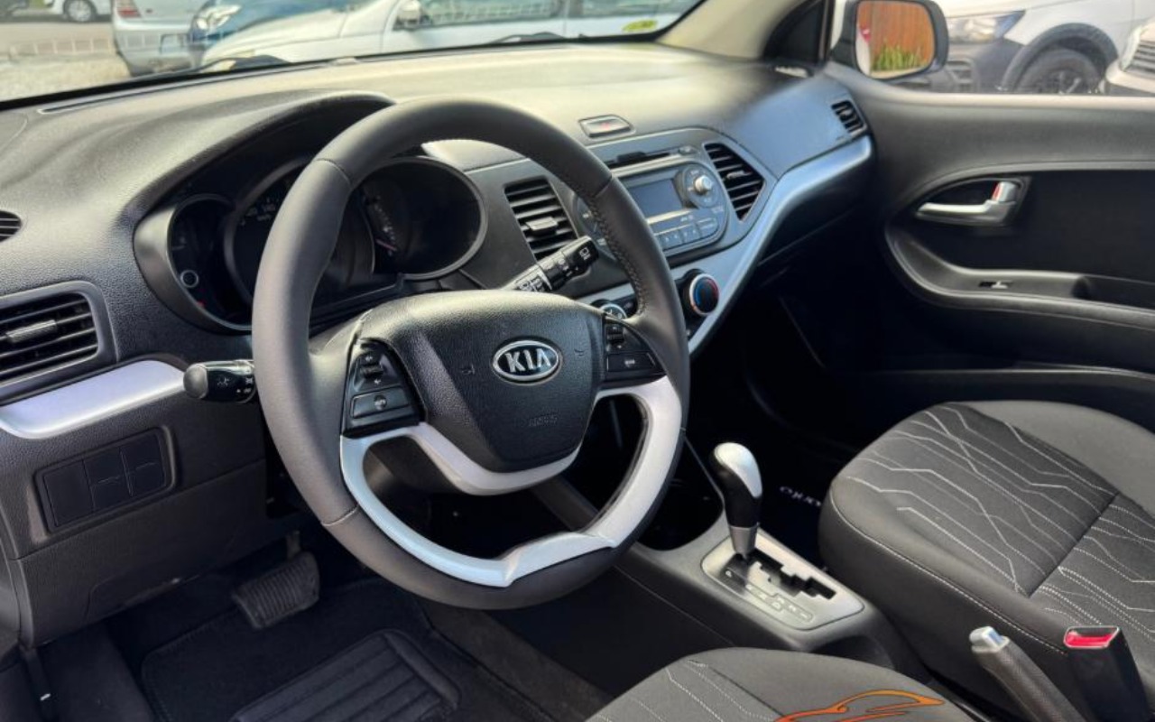 imagem-https://www.socarrao.com.br/sc-vehicle-images-prod/3623115/1788466869124-OS5qcGVn.jpeg