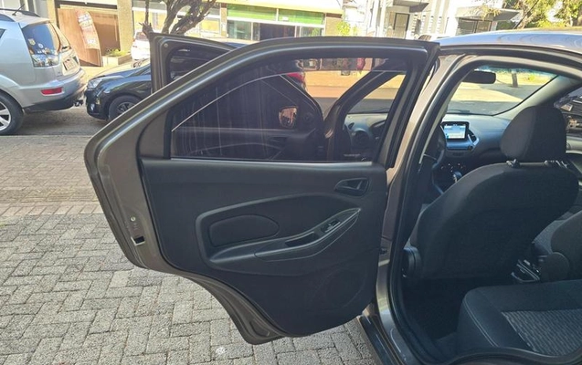imagem-https://www.socarrao.com.br/sc-vehicle-images-prod/3623124/1788466901461-8388876_16_B_24decf3eba.jpeg