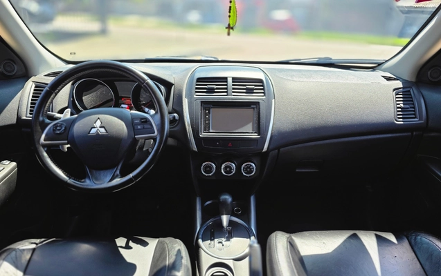 imagem-https://www.socarrao.com.br/sc-vehicle-images-prod/3623192/1790349486686-MjAyNjA5MjVfMTEyOTQ3LmpwZw.jpg